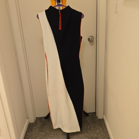 NWOT Anthropologie Mauve Black and White Colorblock Midi Dress - Picture 3 of 8